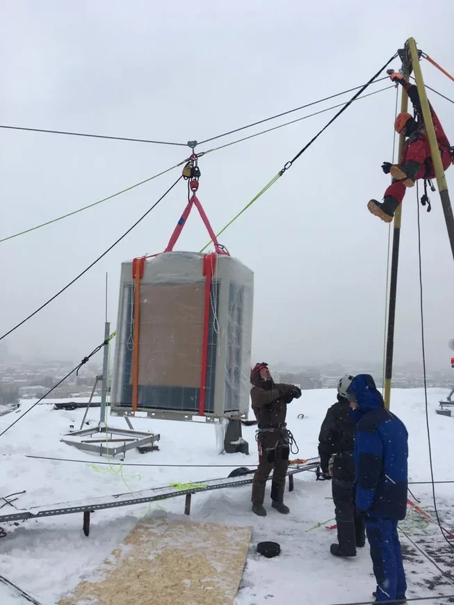 Подъем промышленных блоков для дома правительства