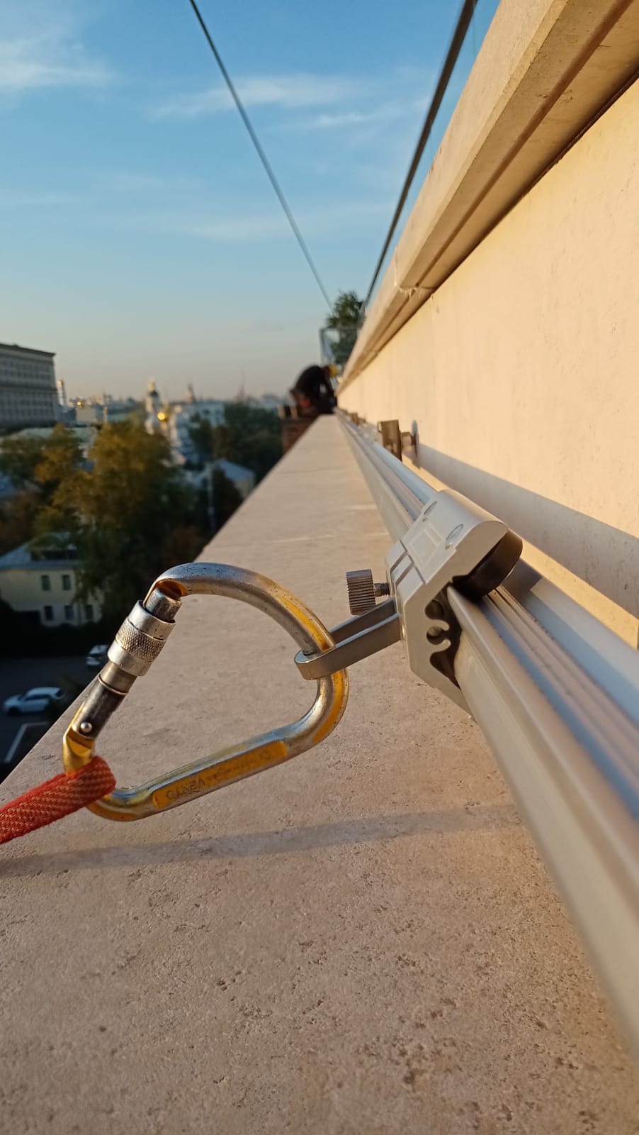 Системы обслуживания фасадов)